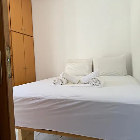 ολγα Appartamento Kolonion